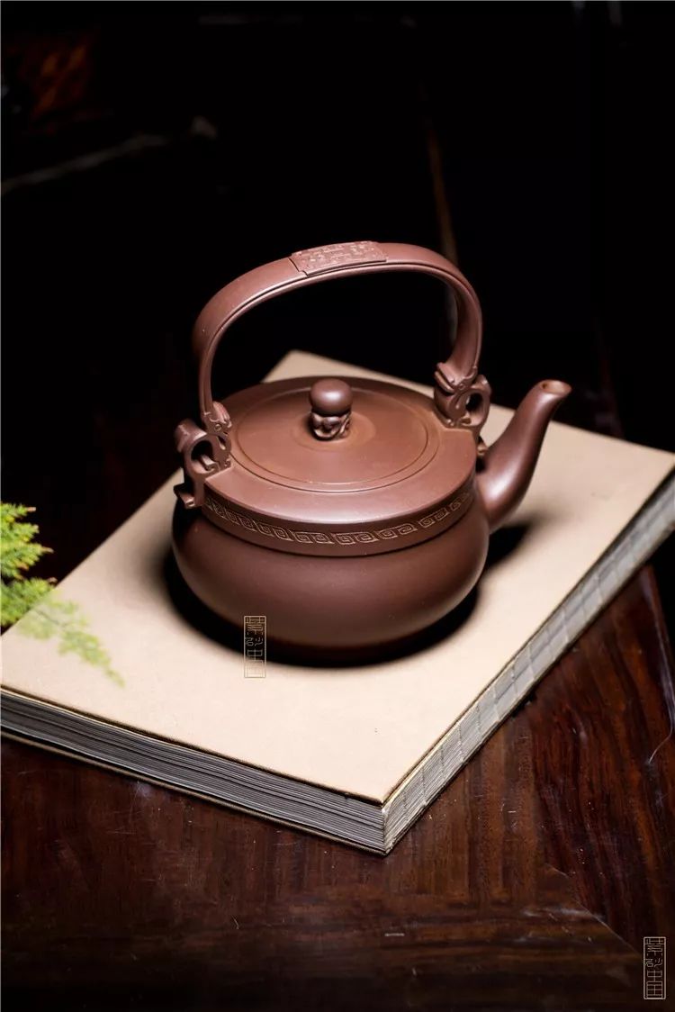 观双龙提梁吴群祥江苏省陶瓷艺术大师景舟传人