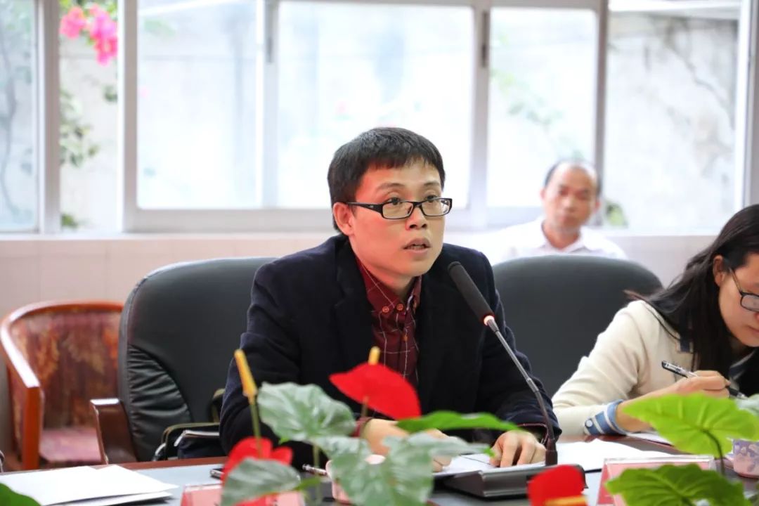 刘荣宽副主任进行了评估工作总结,对佛山市专家组认真负责的指导工作