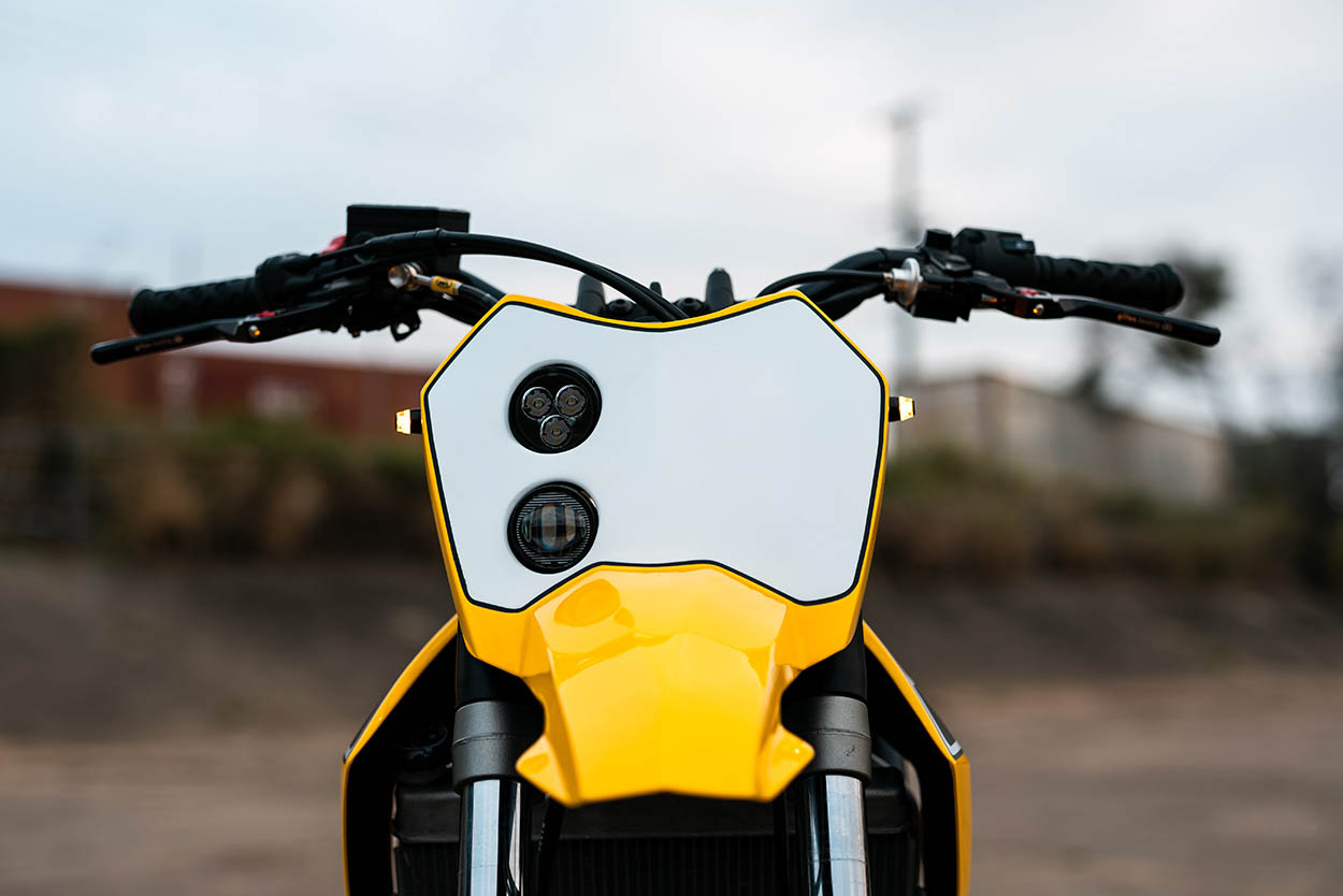 雅马哈改装神作 mt-07改装supermoto赛车