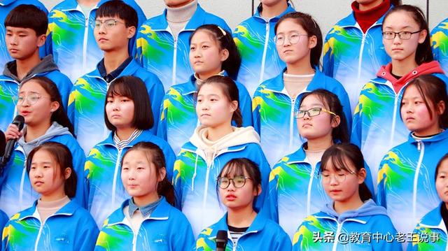 蔡家坡高級中學舉行2019年“唱紅歌”比賽(圖23) 蔡家坡高級中學舉行2019年“唱紅歌”比賽(圖23)