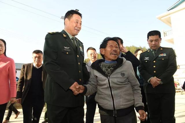 刚刚晋升中将的他,9天前专程来到抚州!