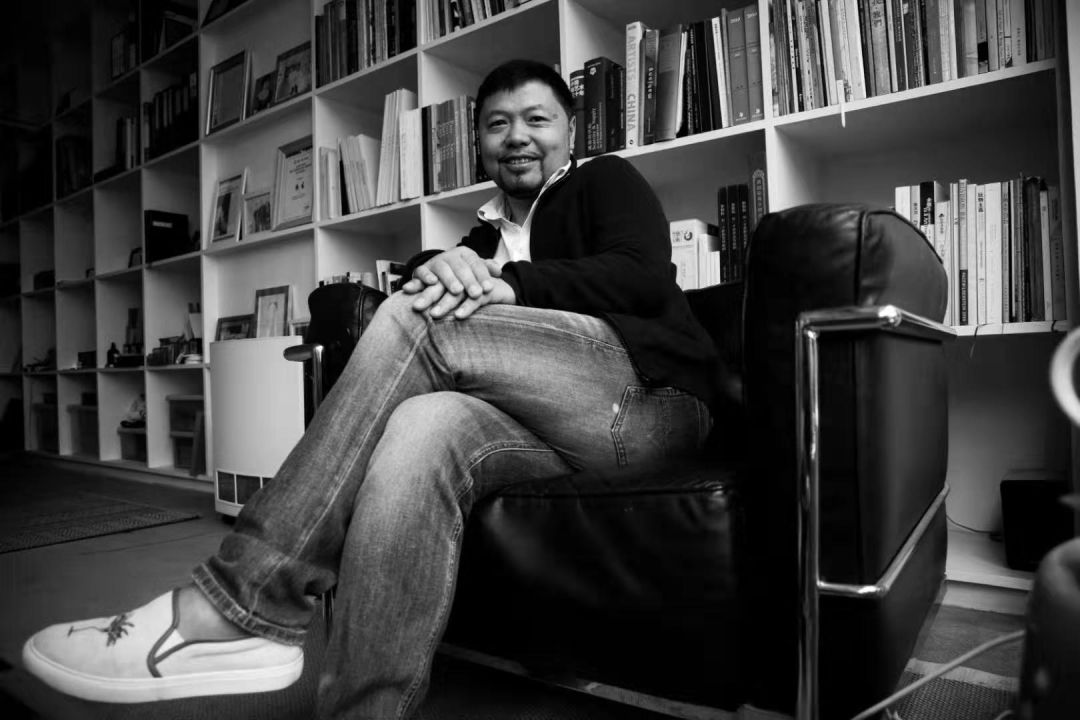 cmyk杨冕的绘画对作品的视觉民主性的最新定义