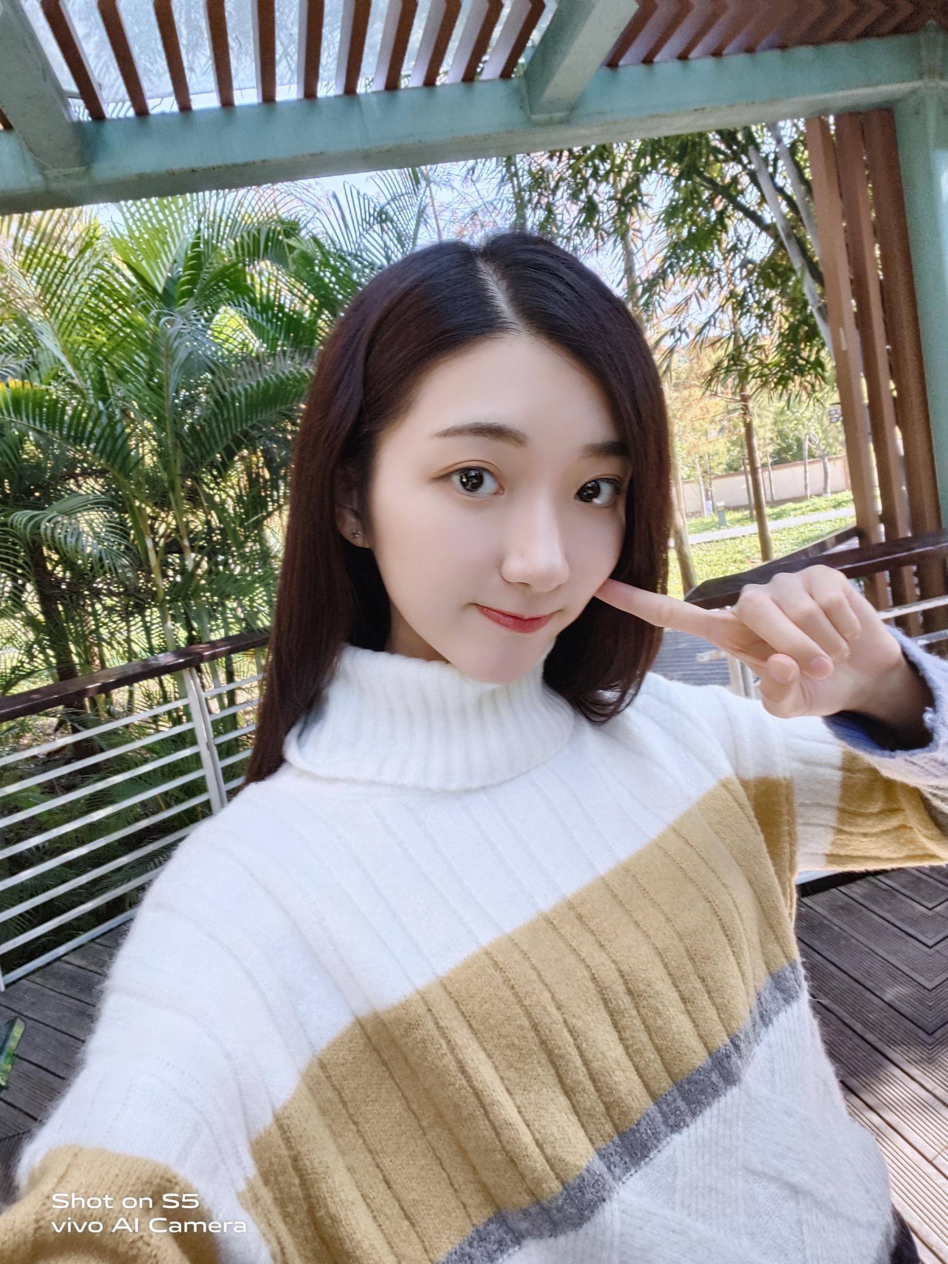 自拍或拍人都好看,vivo s5是你春节必备的神器!_美颜