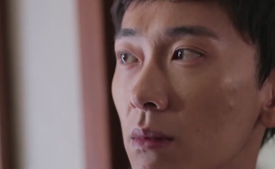 误杀》,把肖央全家折腾得够呛的大反派,是位高颜值台湾男演员_施名帅