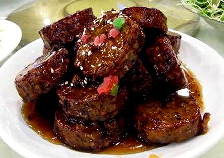 炸卷果 --- 皮黄馅红 光彩夺目 外焦内嫩 味美香醇