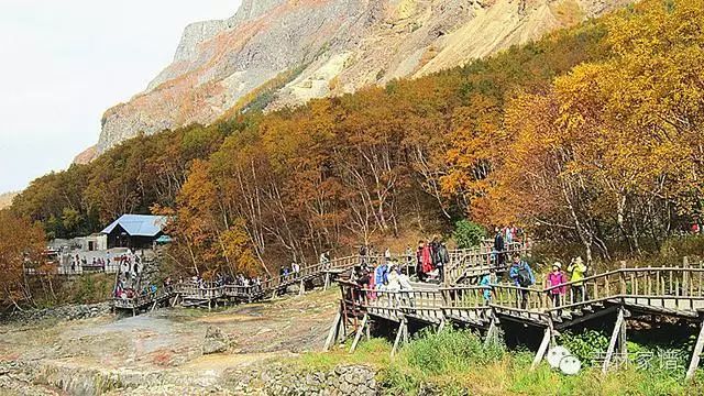 公主嶺主要風景區有二龍湖風景區,國家農業科技園區,秦家屯遺址,大