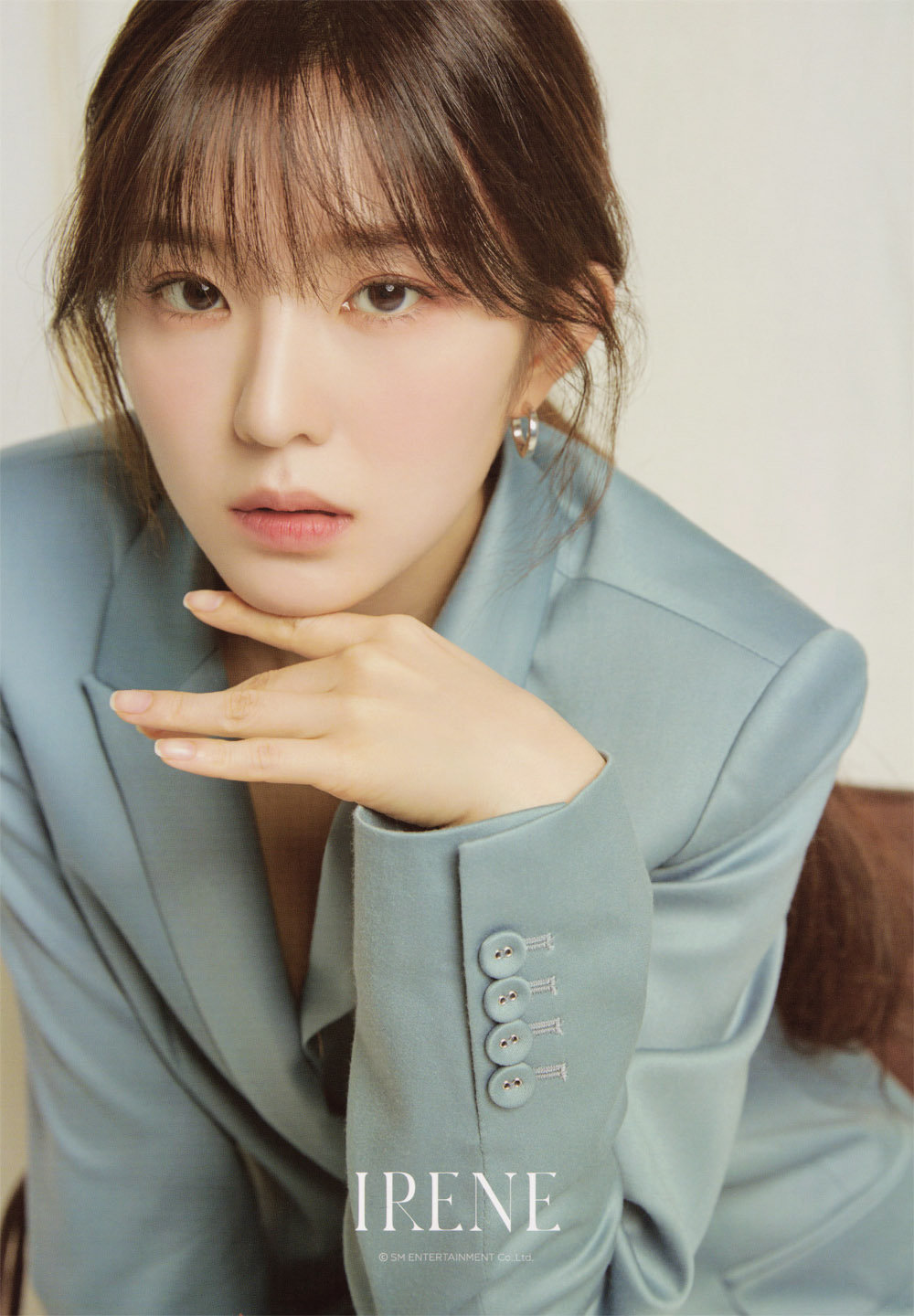 西装裴总谁不可以!裴珠泫就是撩人的存在!