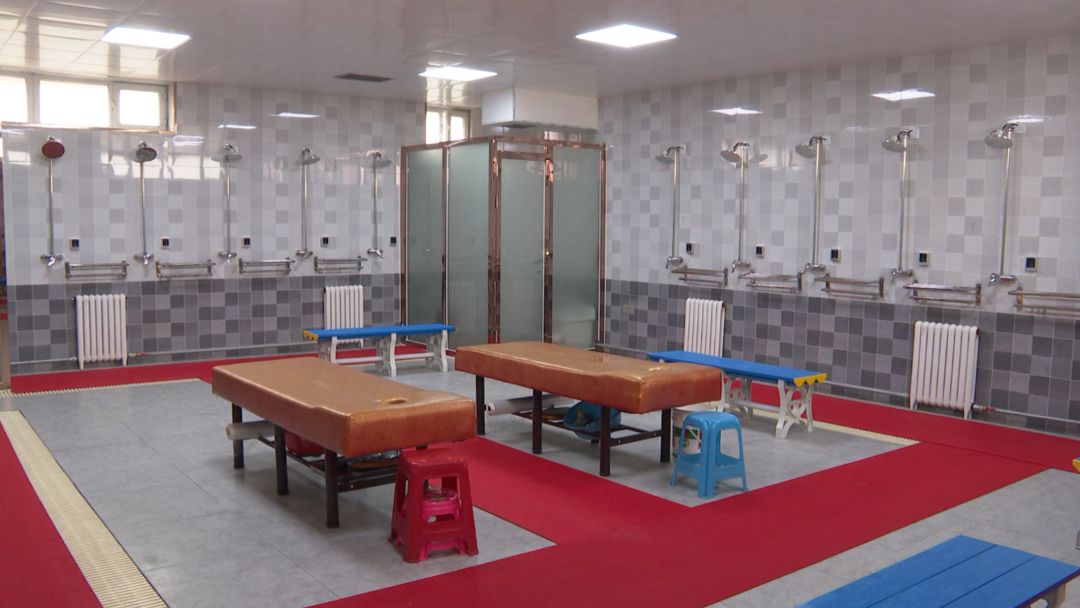 全新浴池体验:让职工更舒心!