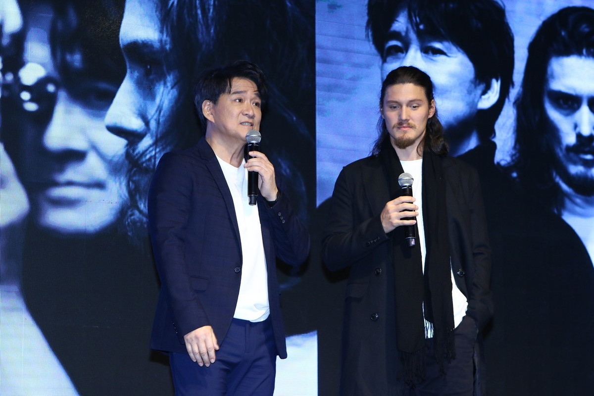 周华健时隔6年再发新片,儿子周厚安帮忙打call,混血儿子似大叔