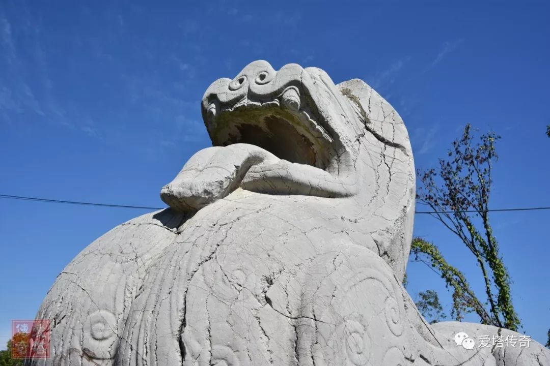 原创 南梁吴平忠候萧景墓石刻 石柱