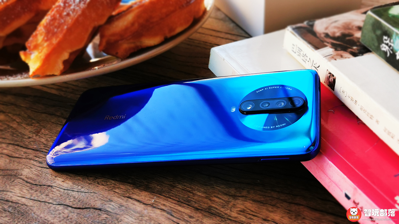 redmi k30 4g版开箱图赏:深海微光配色!