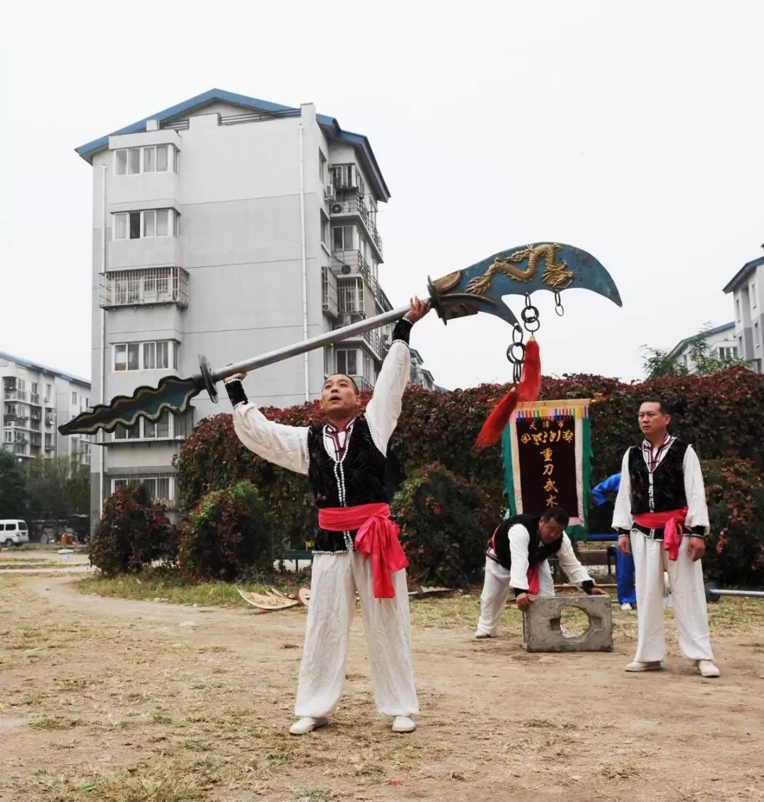 匠心天津惟愿神功传后世殷殷难舍重刀情天津曹氏回族重刀武术传承人曹