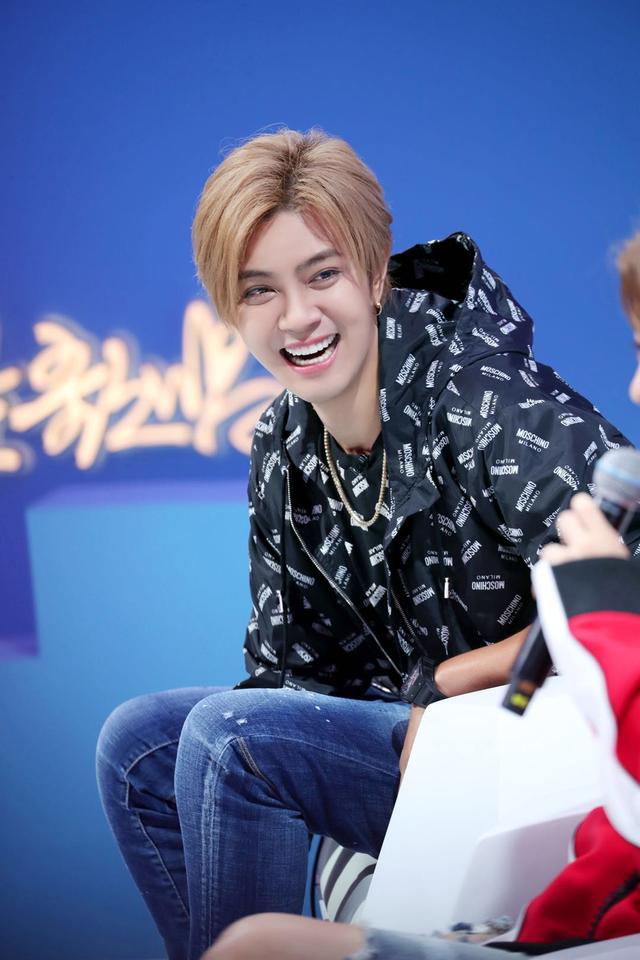 原创从"舞王"到"谐星",罗志祥走了多久?被颜值耽误的才华