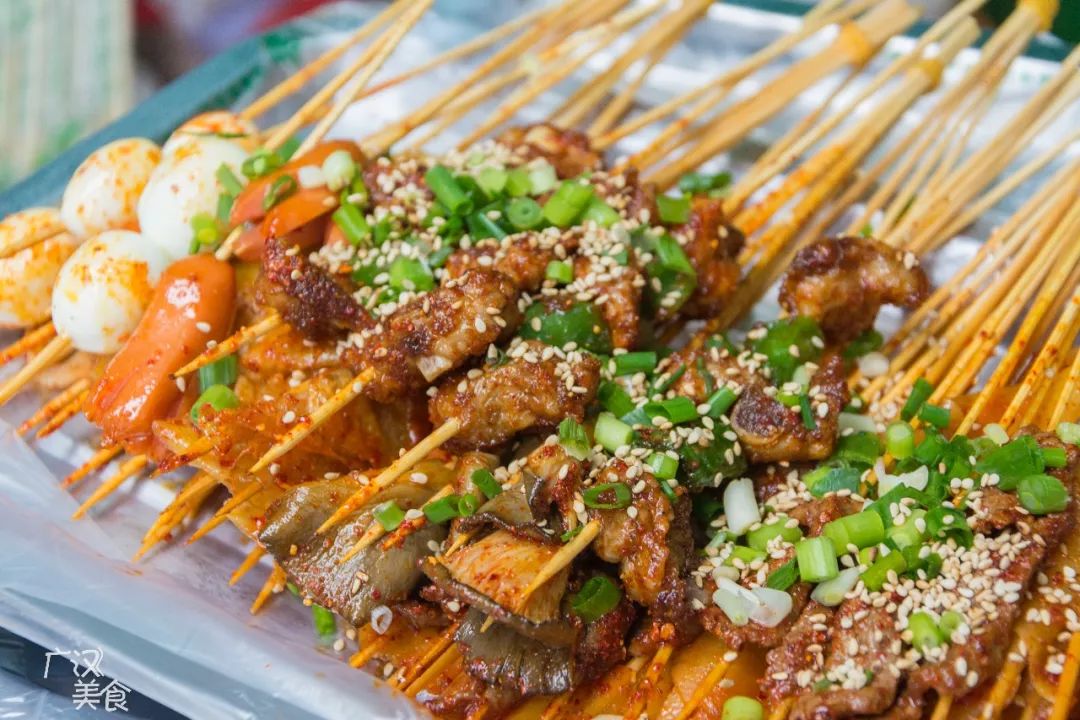 让我失控的油炸串串一火就是两年连乐山人都要找来吃