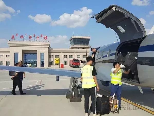乌拉特中旗通用机场是华北地区首个按照通用机场标准建设,具备通用