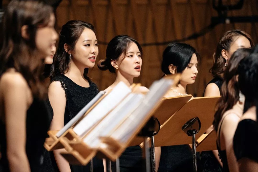 福布斯中国专访 | 彩虹合唱团金承志:合唱是一件开心的事