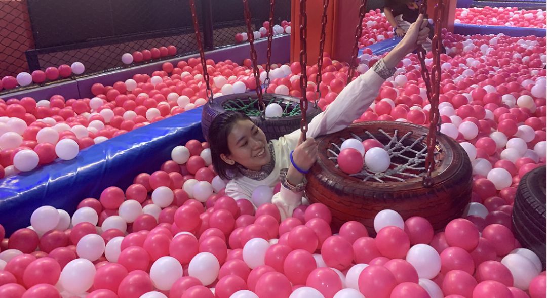 67冬季出游指南,解锁网红蹦床新玩法!_海洋