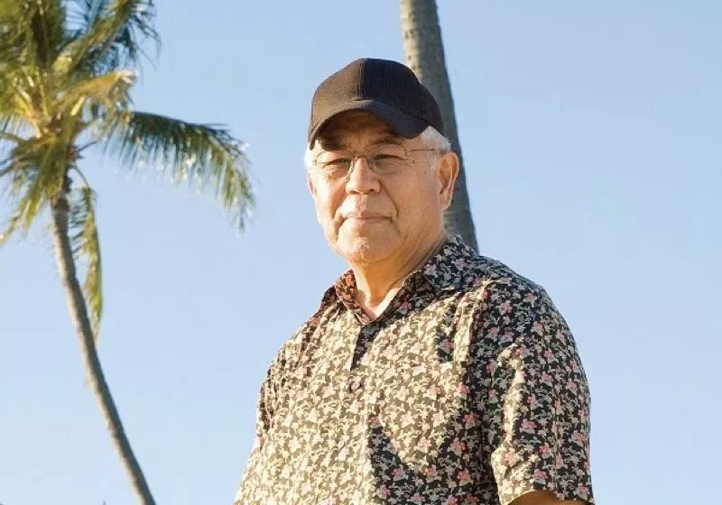 很高兴的她,对修·蓝博士表示感谢,修·蓝博