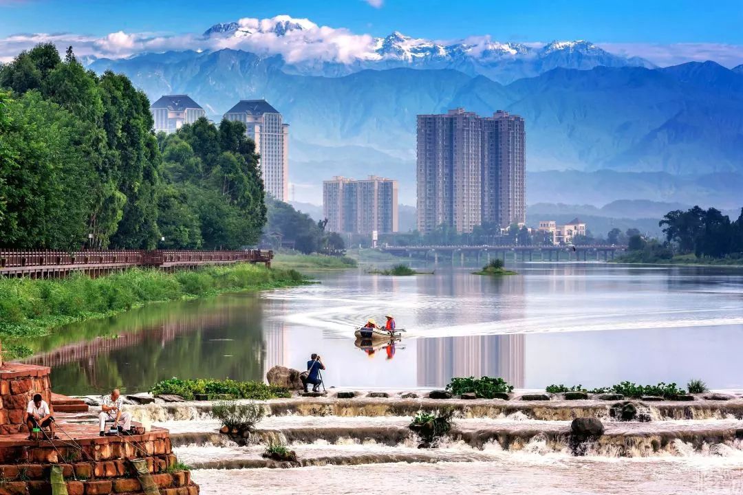 四川这个地方为何拥有这么多"隐形冠军"?_邛崃