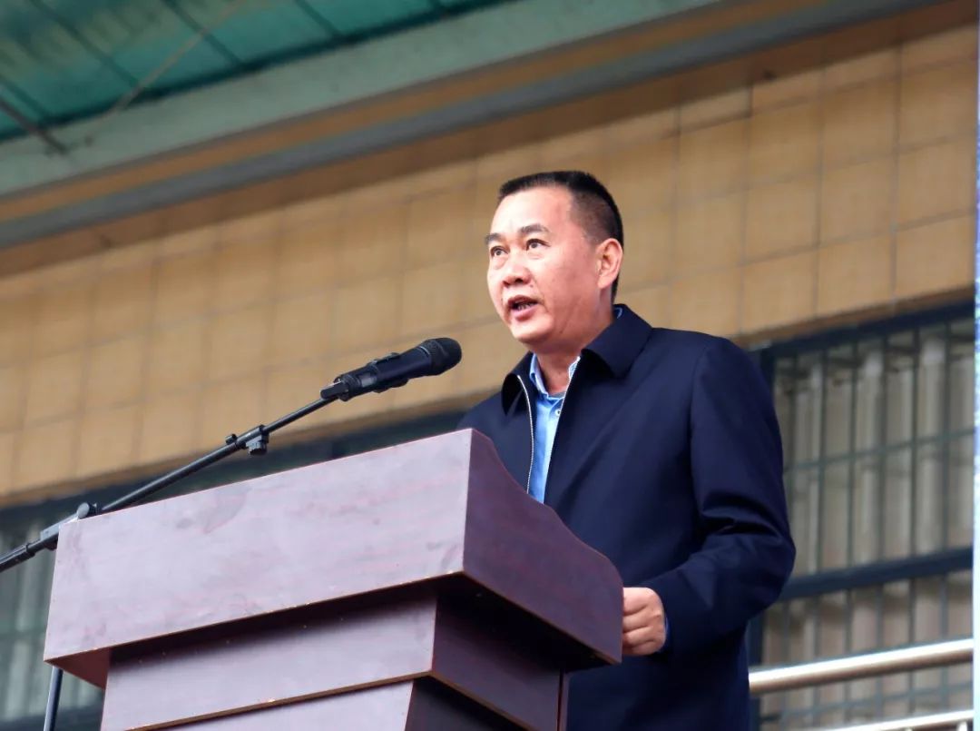 县委常委,统战部部长陆忠喜,县人大常委会副主任邓杰,副县长王俊平