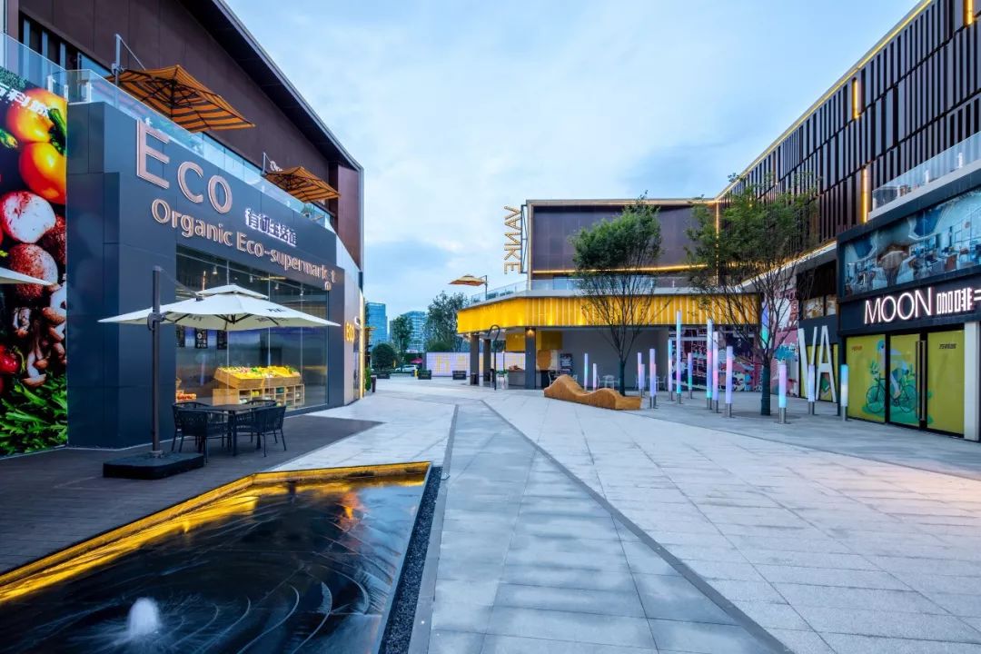 穿越未来昆明万科城