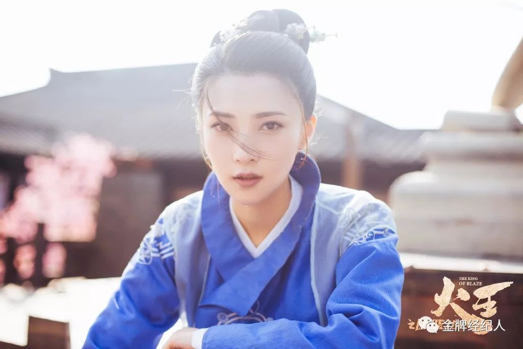 柏安:转辗大荧幕演绎"天火",千锤百炼成就浑然天成