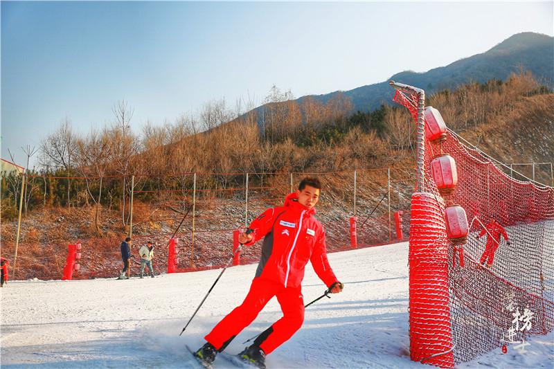 石家庄西部长青,冬日这里有温泉和滑雪,是假日休闲的好去处