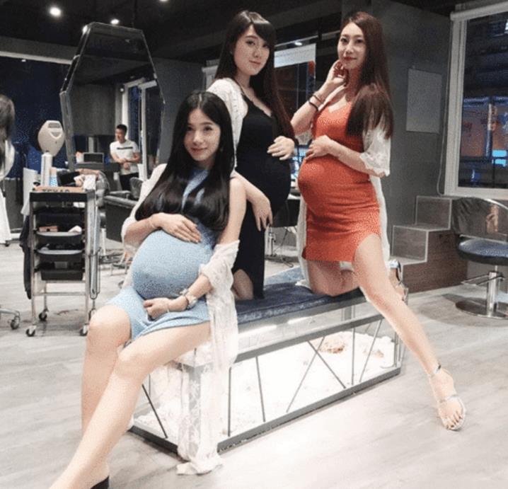 抖音四花旦同时怀孕火了颜值一流网友像落入人间的四大精灵