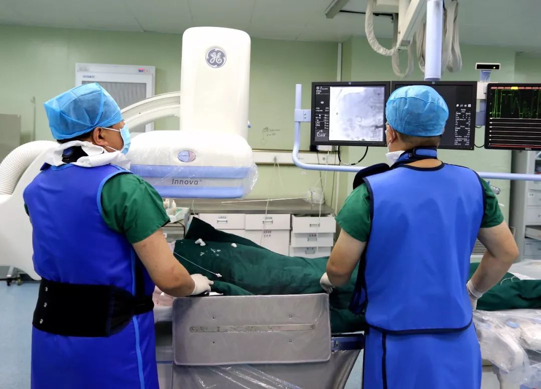 因"频繁呕吐,不能进食"来石岛人民医院就诊,经检查,患者系胰腺癌晚期