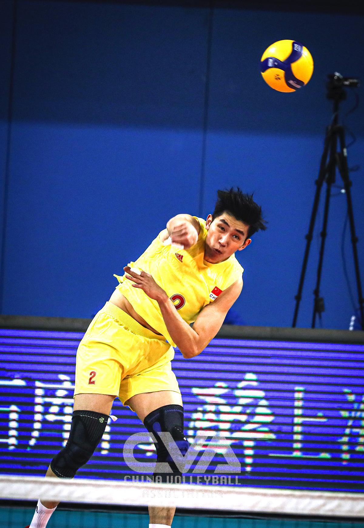 中国国际男子排球邀请赛第三场中国30再胜埃及