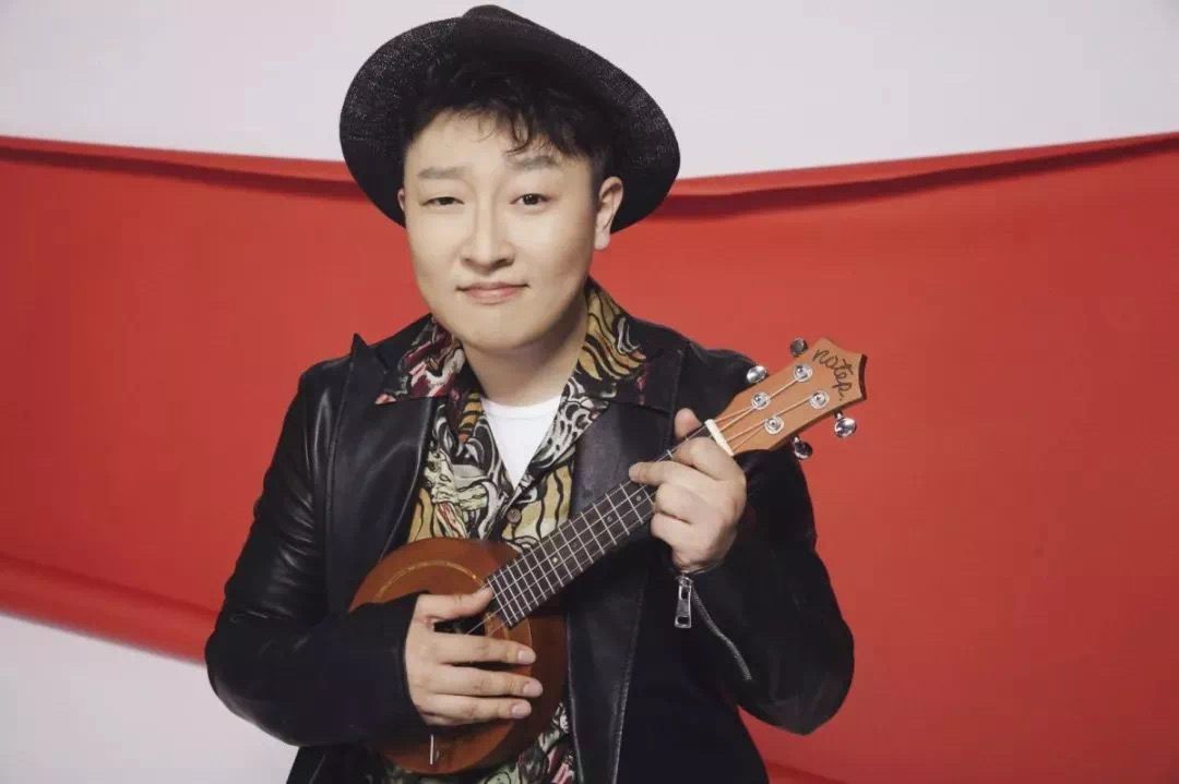 本名曹阳,1987年11月30日出生于黑龙江,德云社相声演员与烧饼互为搭档