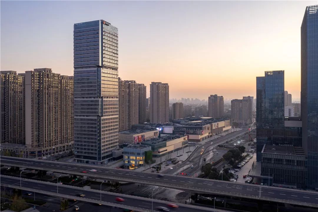 首日营业额破2200万从华润万象汇看商业升级的技术难题