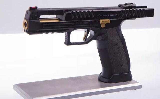 GDP增长率如何成为武器_中国历年gdp增长率图(3)