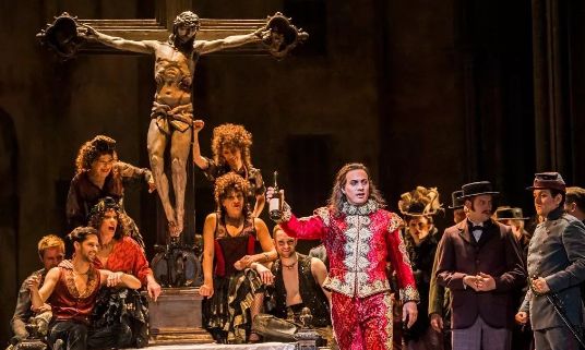 英国皇家歌剧院歌剧浮士德高清放映抱歉有钱是真的能为所欲为的