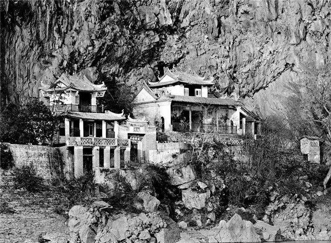 清同治年山清水秀的广东,和抽烟喝茶的广东人