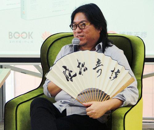 开挂的高晓松:19岁考入清华,23岁开林肯,41岁入狱教文盲写字_陆士嘉