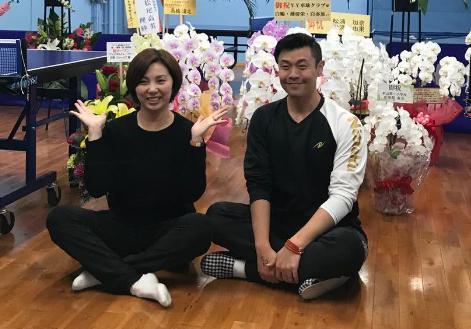 相信很多喜欢乒乓球的球迷都知道汤媛媛的老公叫做张一博,两人都前往