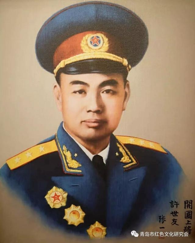 许世友之女许华山红色新作回望《父亲》作者见面会暨赠书仪式在青举行