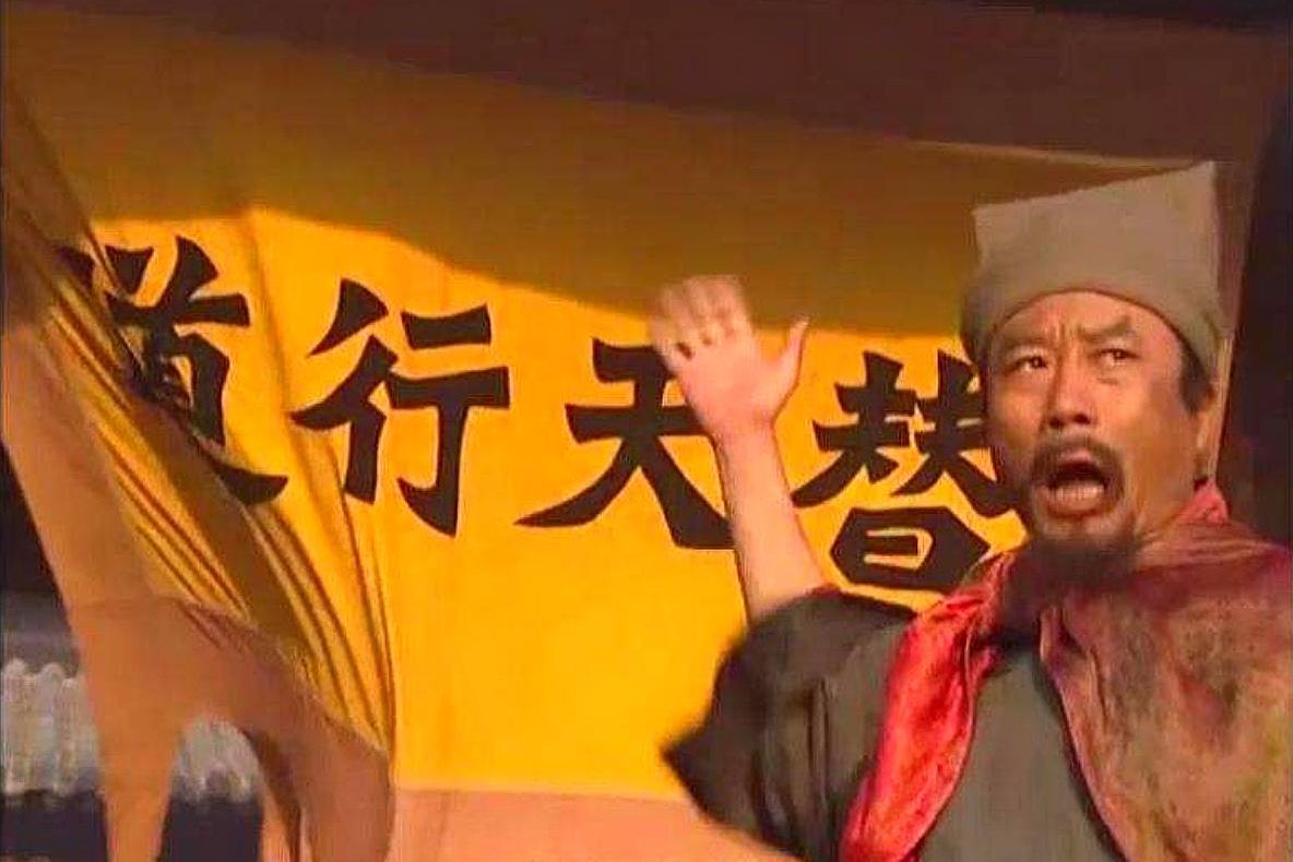 谄媚之丑态和投降之卑劣,十分气愤于他对赵官家奴颜卑骨的自轻自贱,不