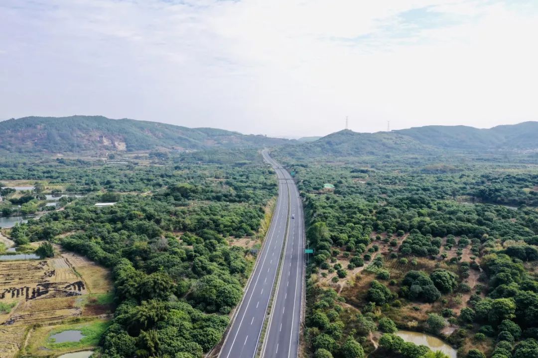 有"颜值"又有"内涵"为出行带来更好体验▲▲▲汕汾高速公路至今已通车