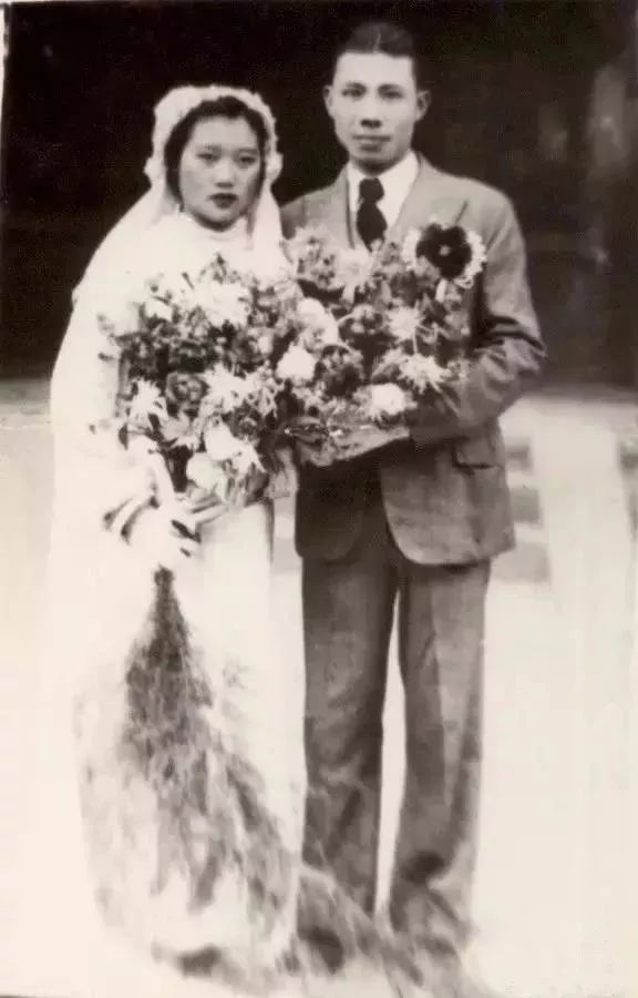 因为他八路军有了第一架飞机