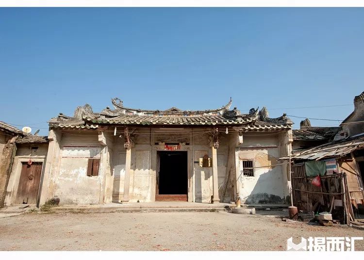 揭西县凤江镇碧潭王氏祖祠重光村容村貌改善工程竣工文化活动中心荣成