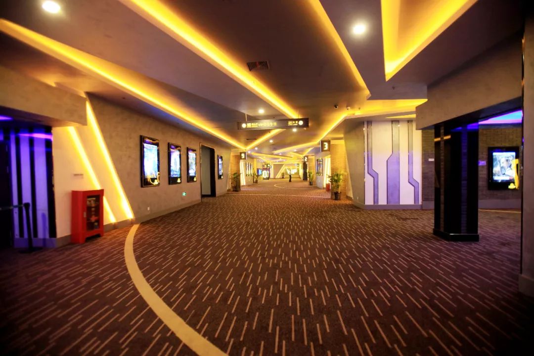 万达广场店让我们领略一下上海万达影城5星级影院的风采跟紧小小万