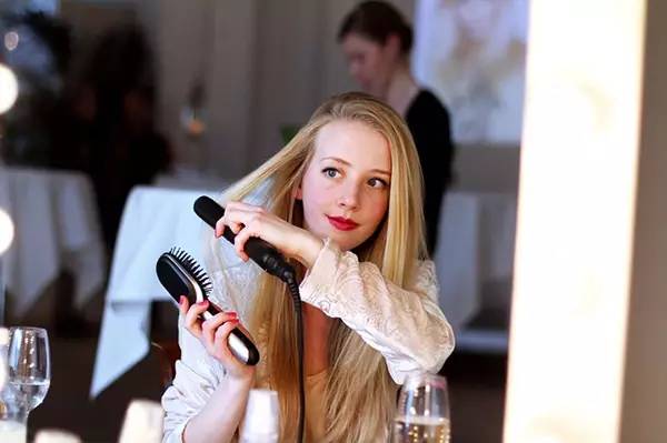 她身材虽小,但穿衣真的美到爆!_sarah