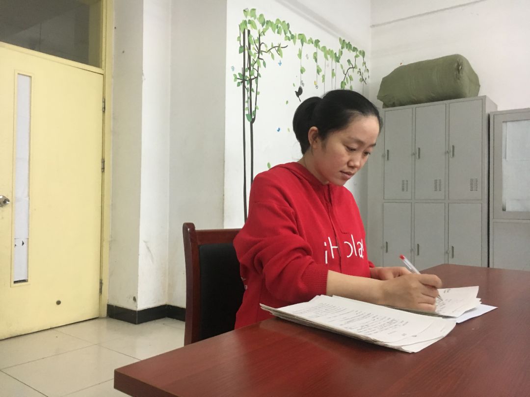 让每朵花都尽情的绽放涿州市双塔中学九年级的英语教师李想