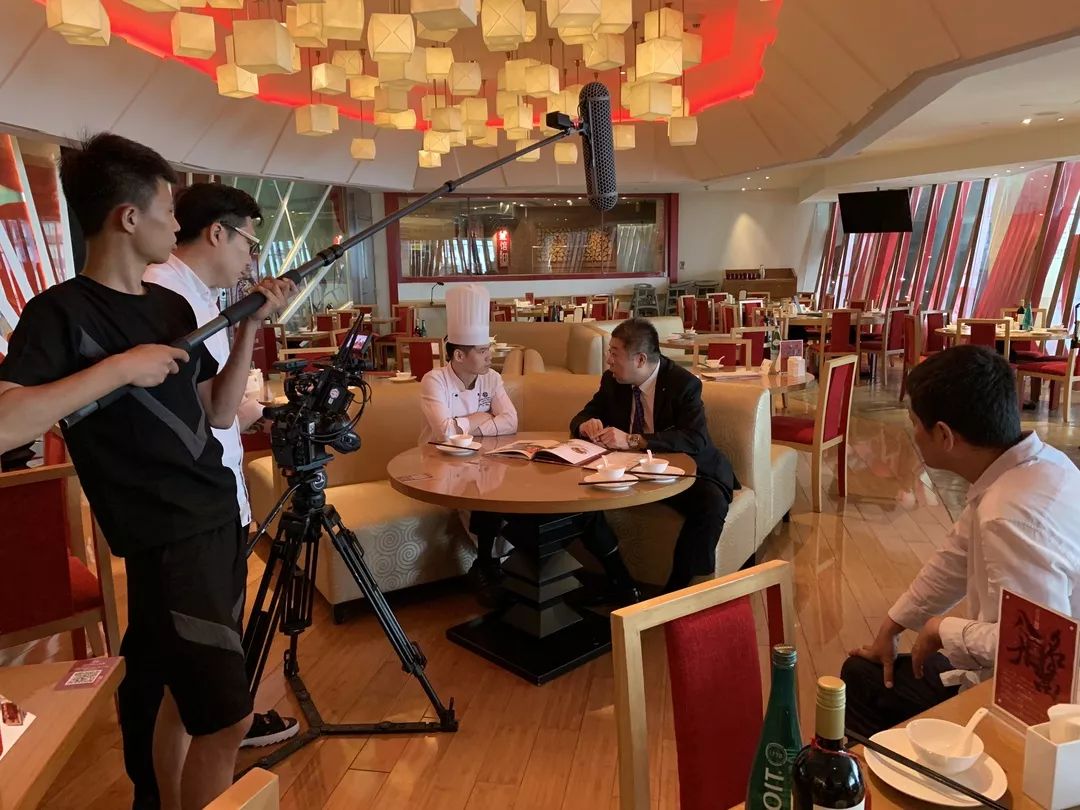 局气老板众筹600万,短短三天筹到1.5个亿,为什么资本开始追逐餐饮?