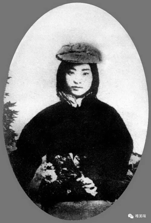 顶级老饕告诉你老北京高级饭庄最好吃的火锅是啥样的香气馝馞菊花锅