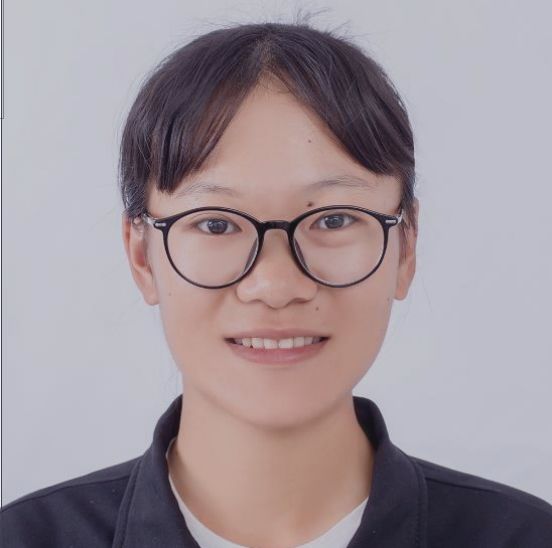 严嘉琪凡世的喧囂和明亮,世