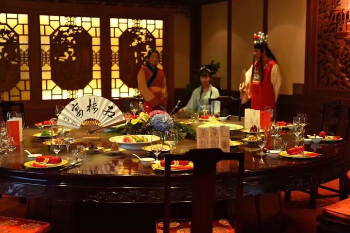 扬州红楼宴华丽出道珍馐美味重现江湖