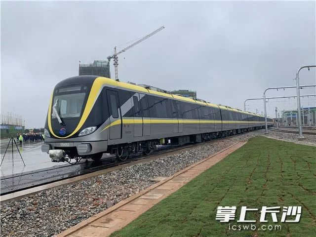 黄色的长沙地铁5号线,即将通车试运行!